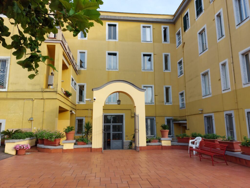 istituto-paritario-santamariadelpozzo-napoli-barra